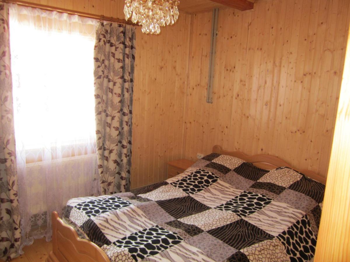 Базилік Hotel Яремче Екстериор снимка