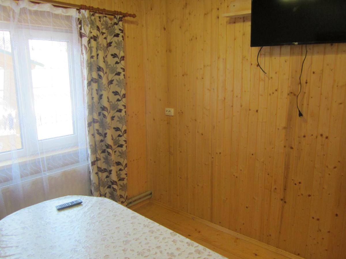 Базилік Hotel Яремче Екстериор снимка
