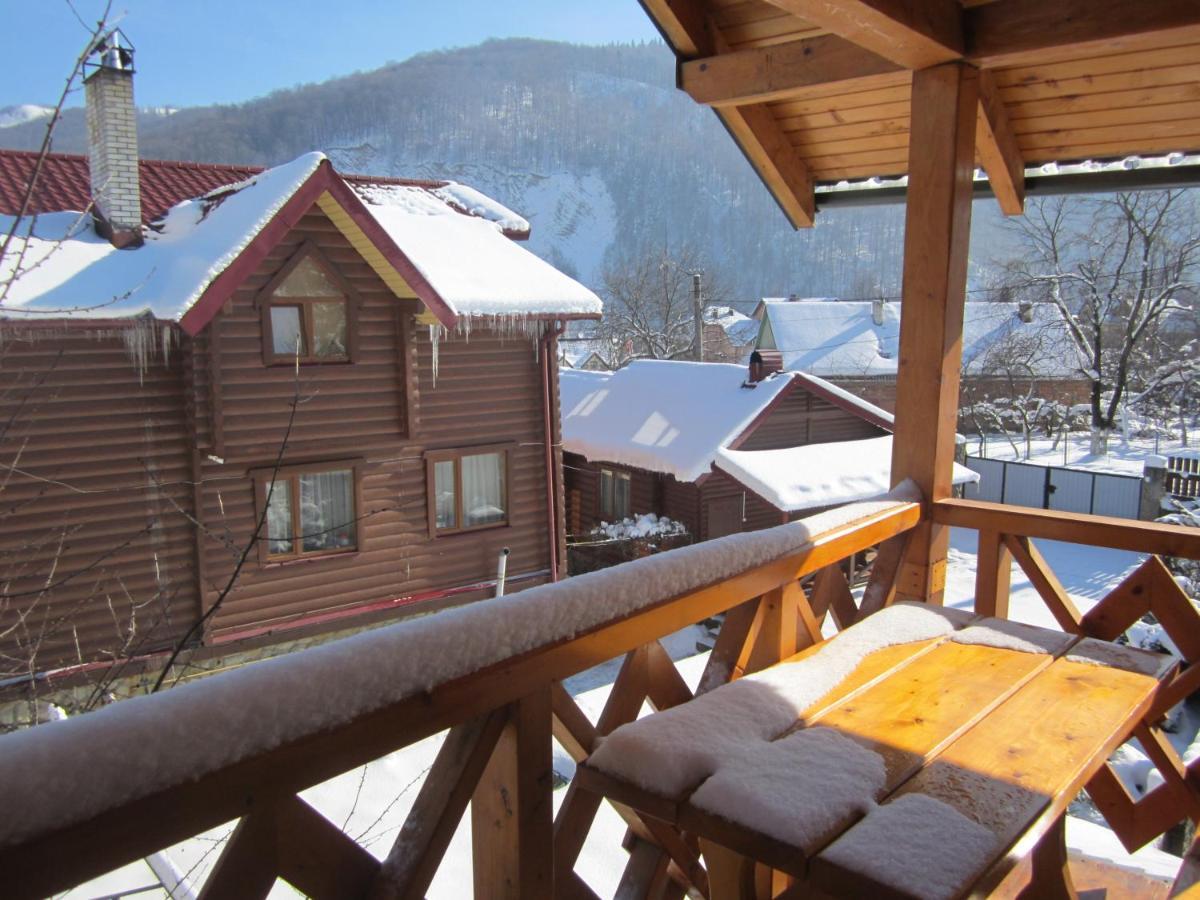 Базилік Hotel Яремче Екстериор снимка