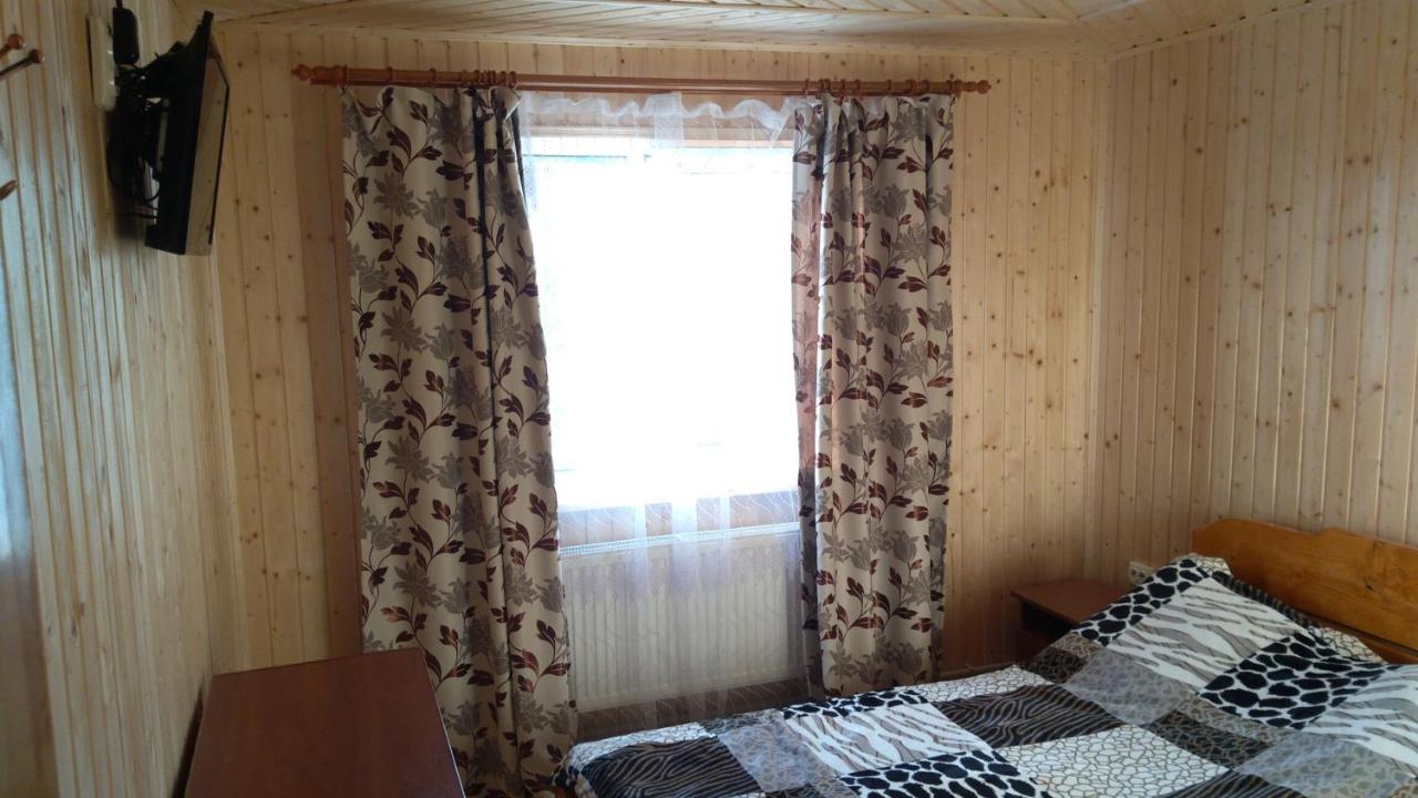 Базилік Hotel Яремче Екстериор снимка