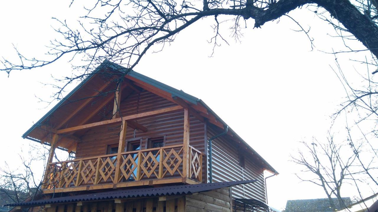 Базилік Hotel Яремче Екстериор снимка