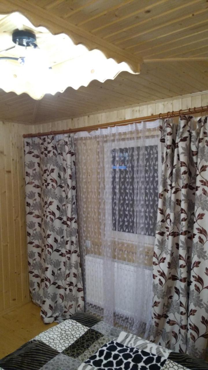 Базилік Hotel Яремче Екстериор снимка