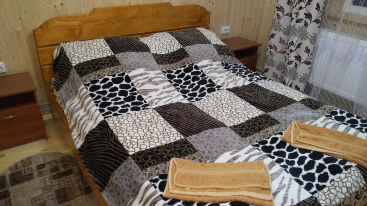 Базилік Hotel Яремче Екстериор снимка